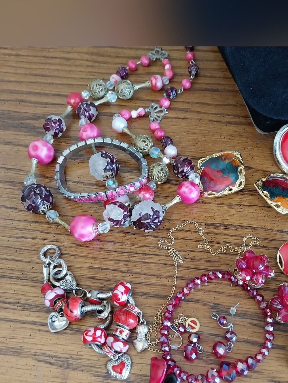 Vintage Red Enamel Jewelry Set in Wooden Box - Picture 6 of 8